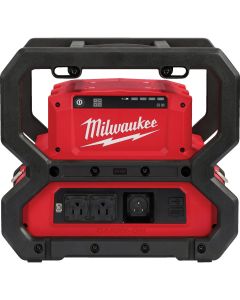 Milwaukee M18 Carry-On 3600W/1800W Power Supply