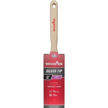 Wooster SILVER TIP 2 In. Chisel Trim Flat Sash Paint Brush